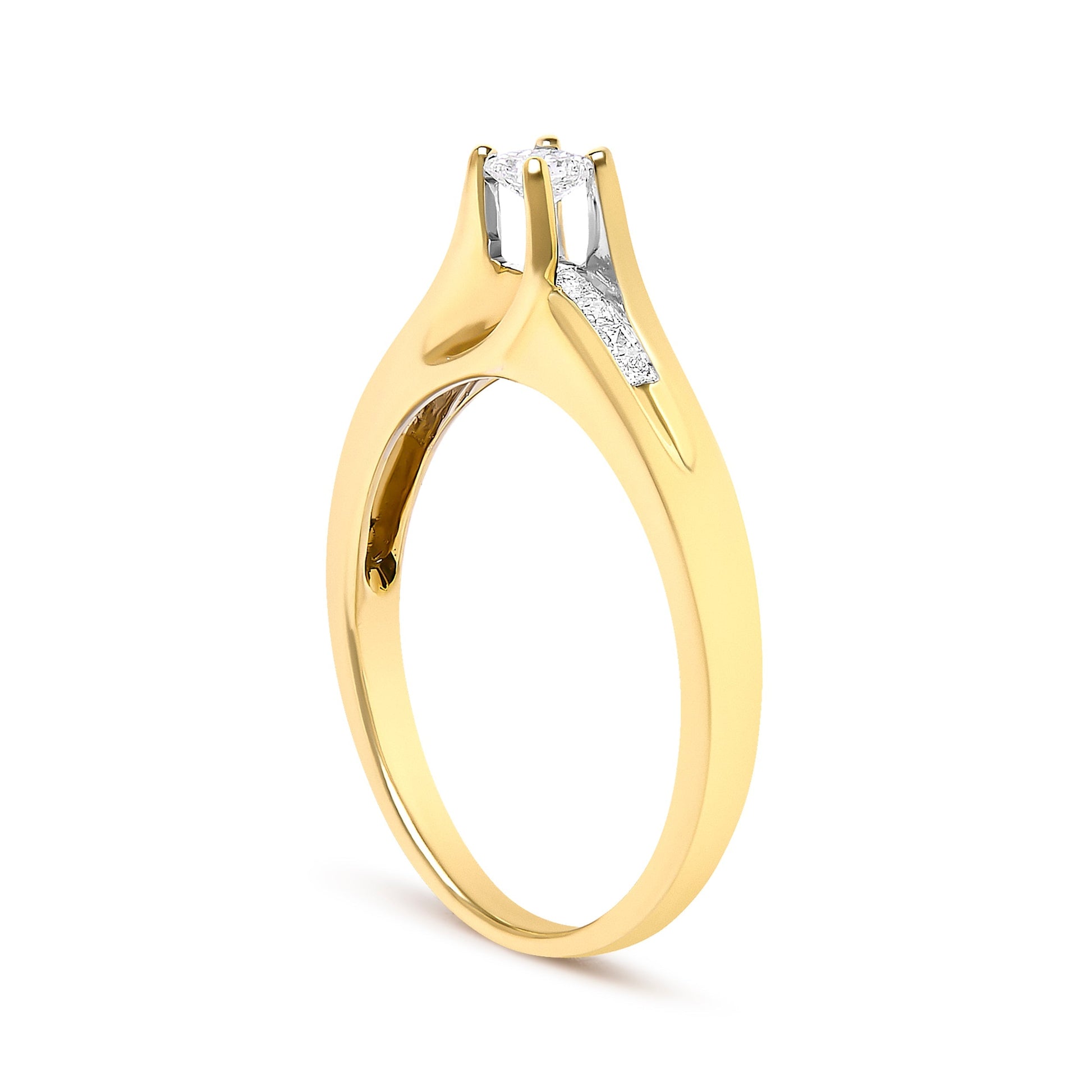 14K Yellow Gold 1/4 Cttw Princess Cut Diamond Engagement Ring Bids.com