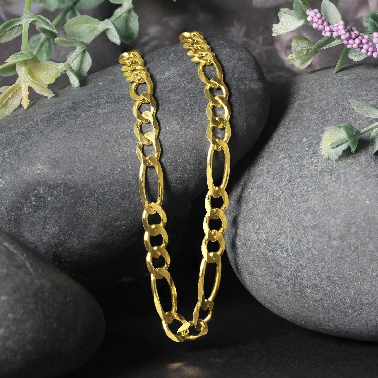 10K Yellow Gold Solid Figaro Chain (5.30 mm) Bids.com