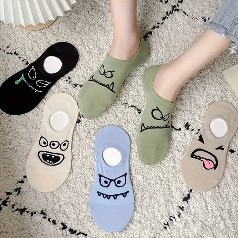 5-Pairs: Cartoon Print Low Cut Ankle Socks DailySale