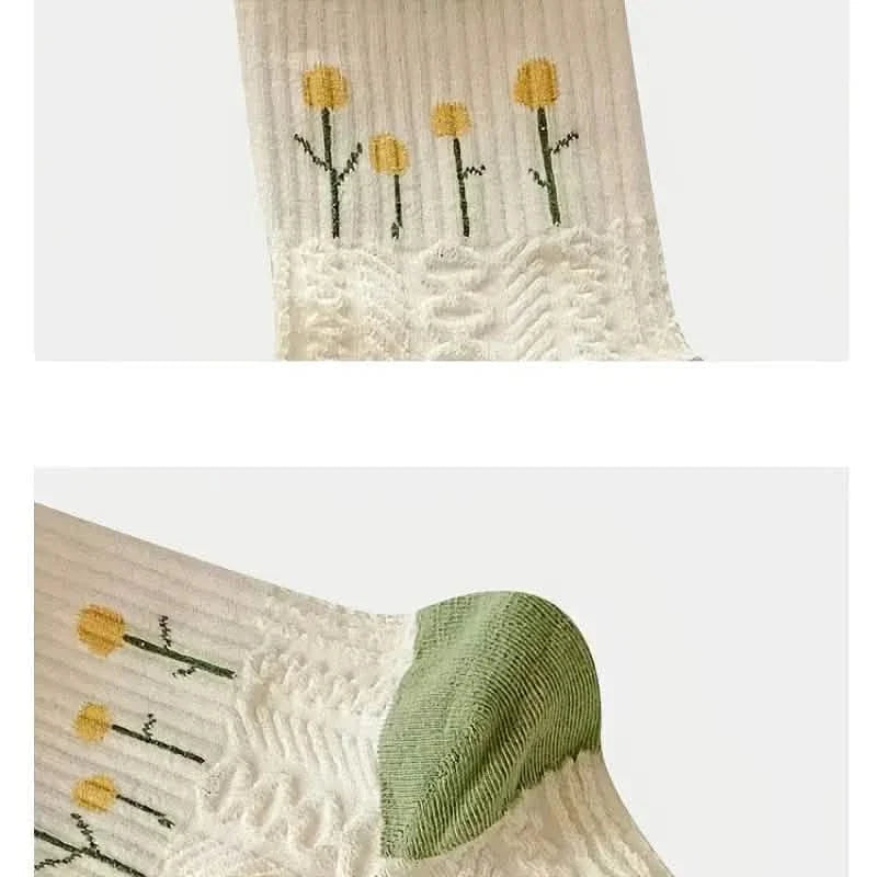 5-Pairs: Stylish Retro Floral Socks DailySale
