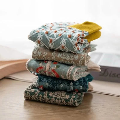 5-Pairs: Vintage Court Style Short Socks DailySale