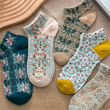 5-Pairs: Vintage Court Style Short Socks DailySale