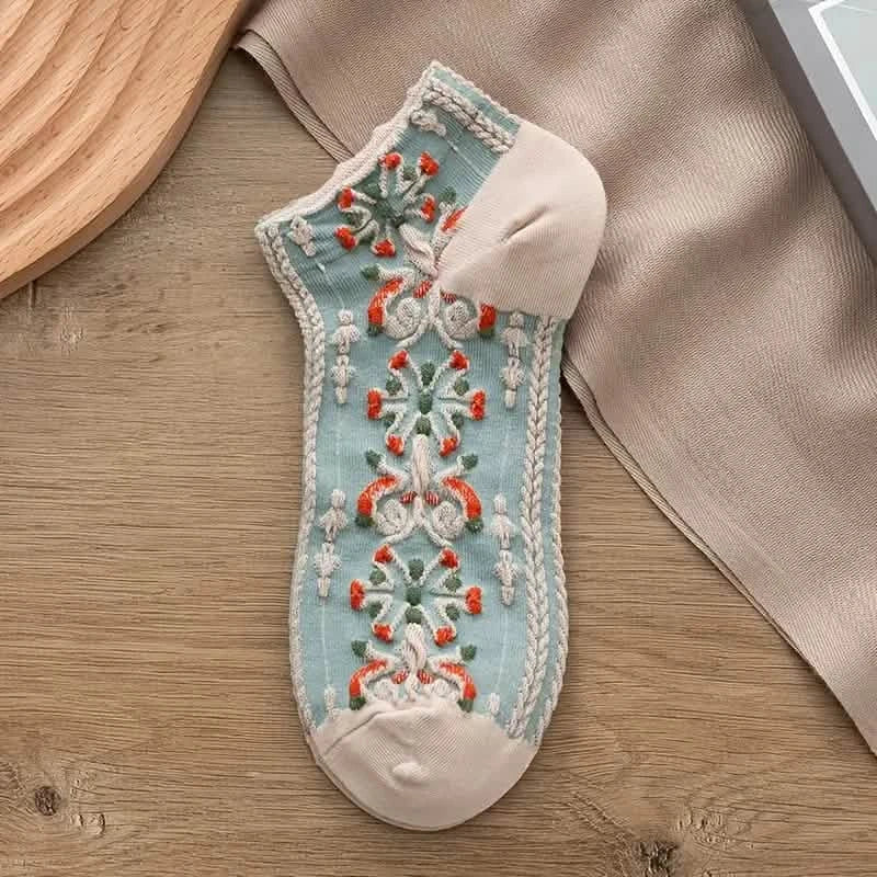 5-Pairs: Vintage Court Style Short Socks DailySale
