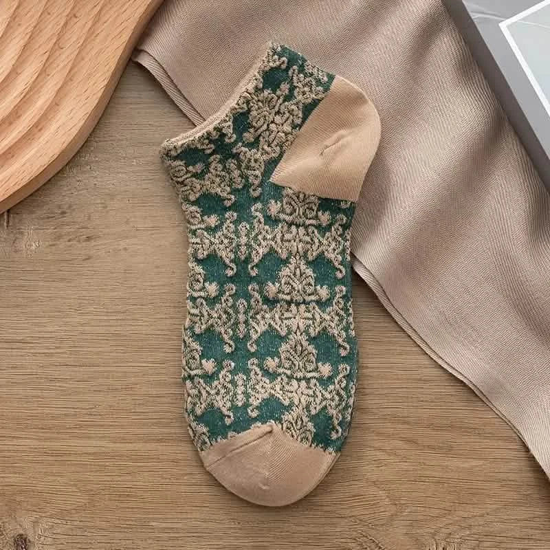 5-Pairs: Vintage Court Style Short Socks DailySale