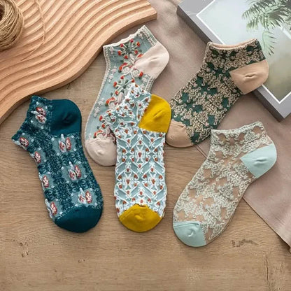 5-Pairs: Vintage Court Style Short Socks DailySale