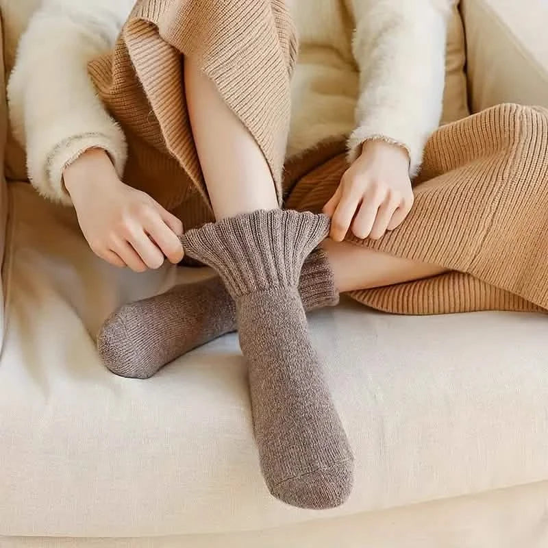5-Pairs: Women's Stockings & Hosiery Simple Solid Thickened Socks DailySale