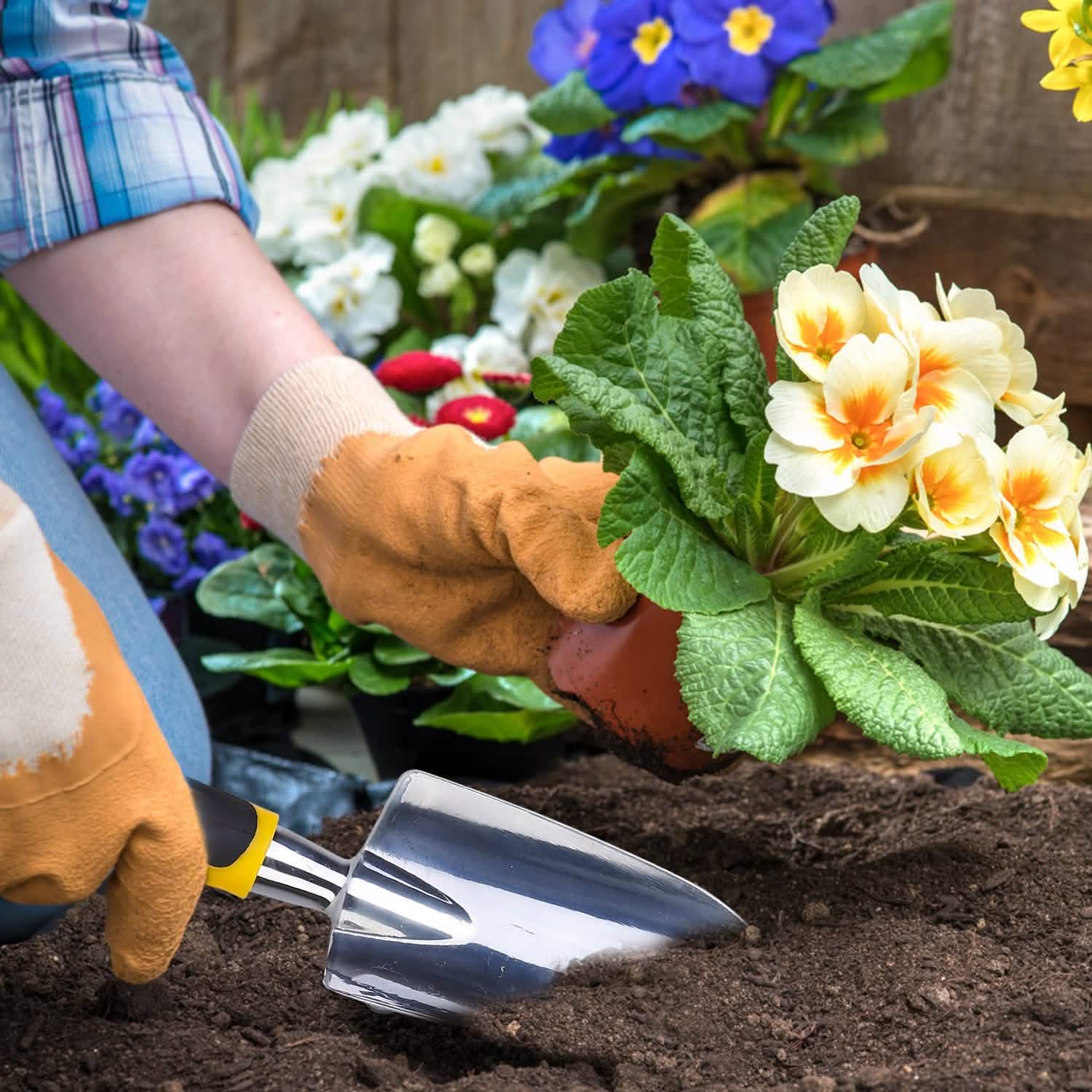 5-Pieces Set: Heavy Duty Garden Tool Set with Non-Slip Handle DailySale
