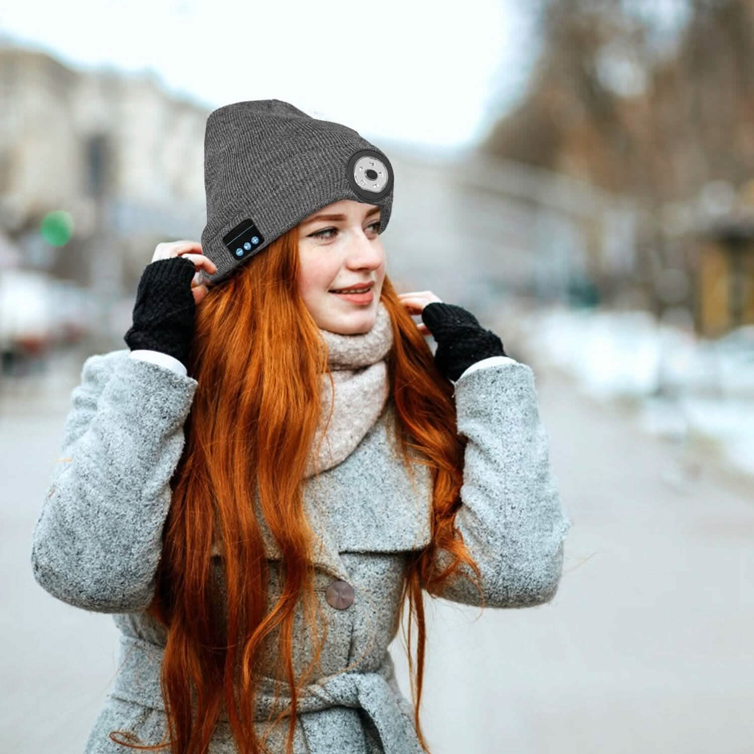5.0 Wireless Beanie Hat with 3 Lighting Modes DailySale