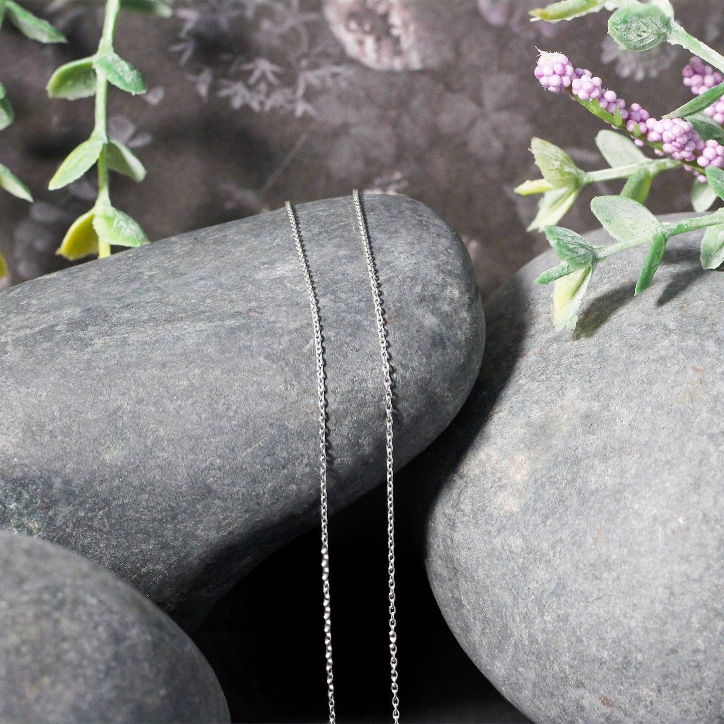 14k White Gold Oval Cable Link Chain 0.97mm Bids.com