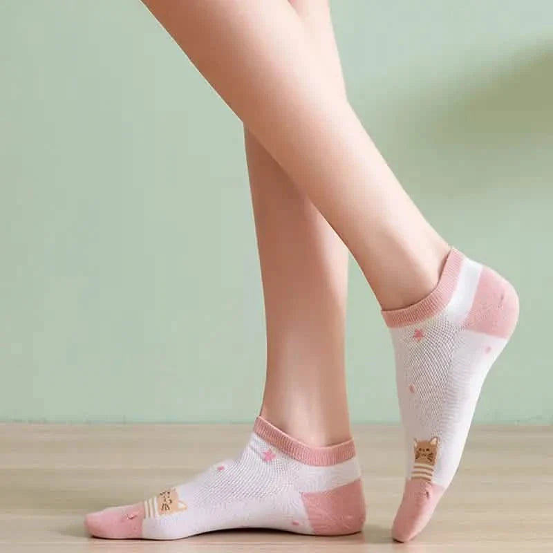 5-Pairs: Pink Kitty Crew Socks DailySale