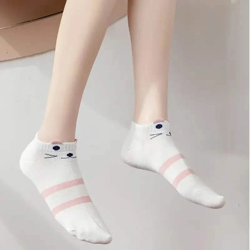 5-Pairs: Pink Kitty Crew Socks DailySale