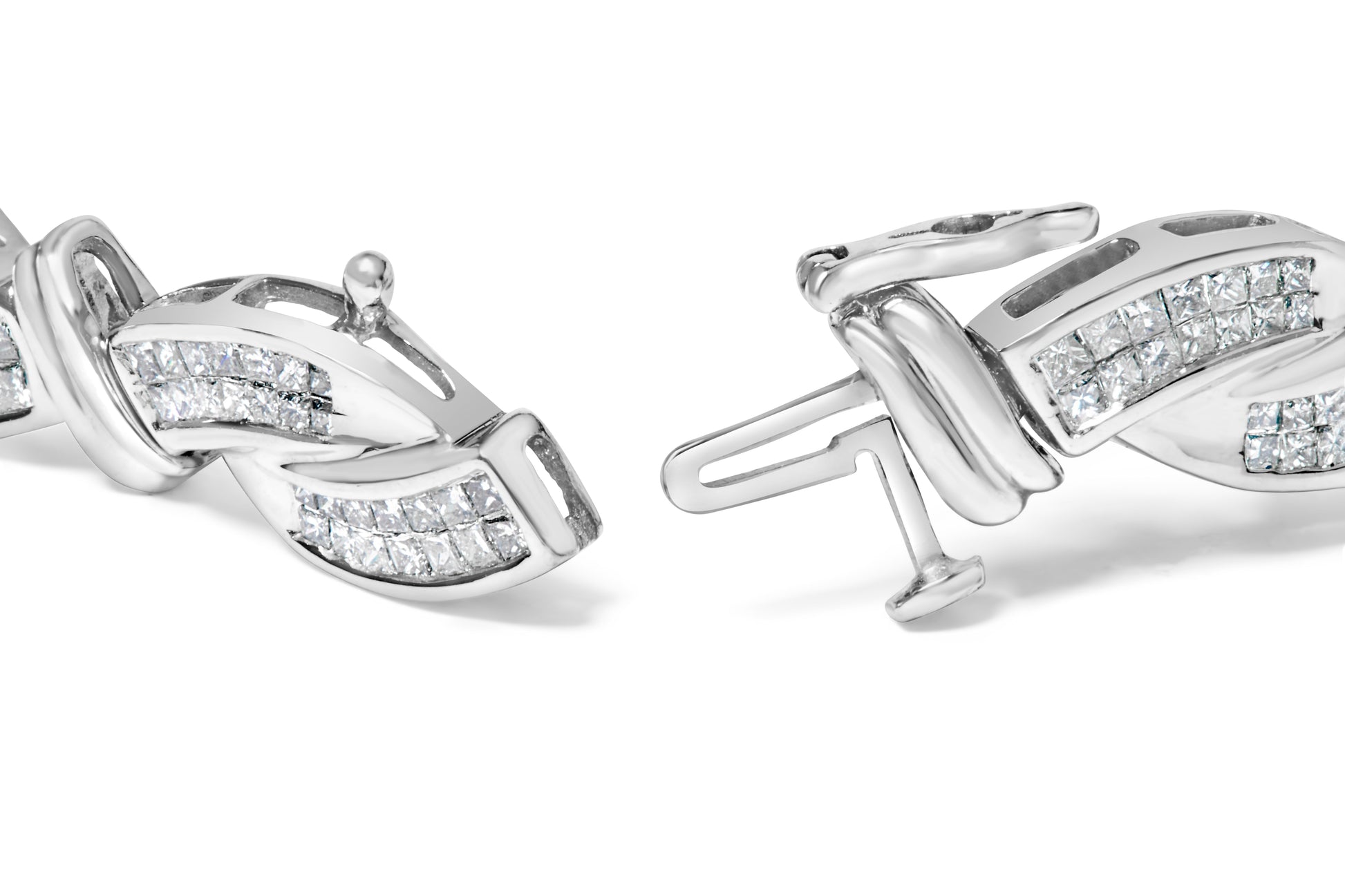 14K White Gold 4.0 Cttw Invisble Set Princess-Cut Diamond Wave Style Link Bracelet (H-I Color, SI2-I1 Clarity) - 7" Bids.com