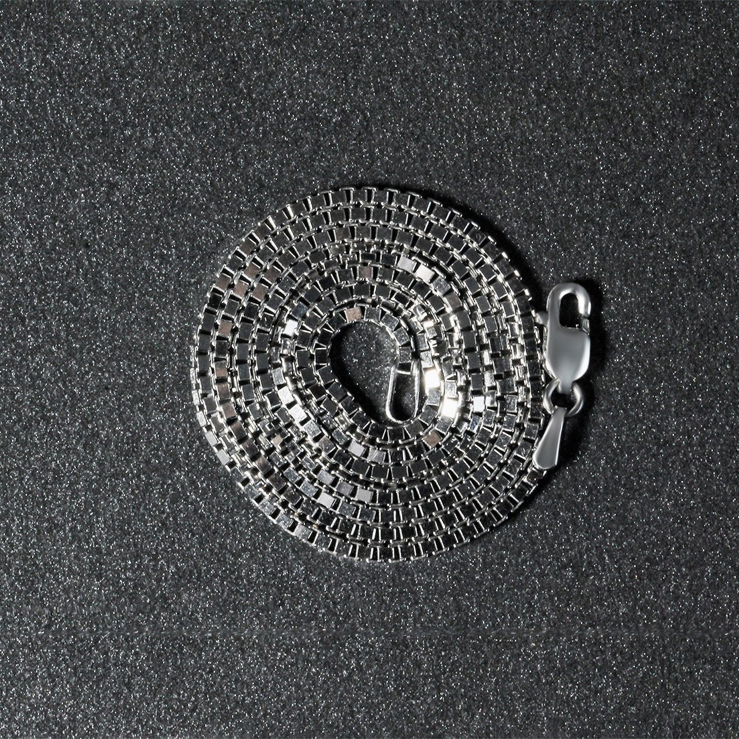 14k White Gold Classic Box Chain 1.4mm Bids.com