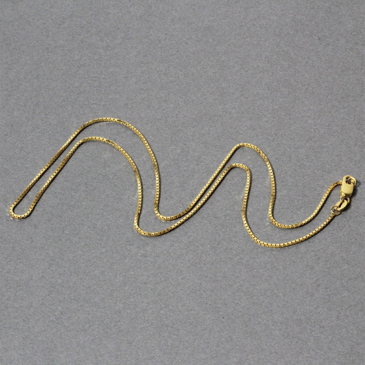 14k Yellow Gold Classic Box Chain 1.0mm Bids.com