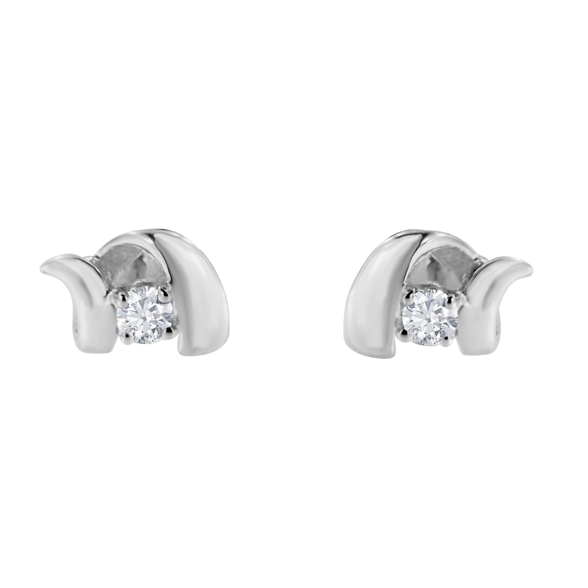 .925 Sterling Silver Round Cut Diamond Fashion Stud Earrings (0.10 cttw, I-J Color, I2-I3 Clarity) Bids.com
