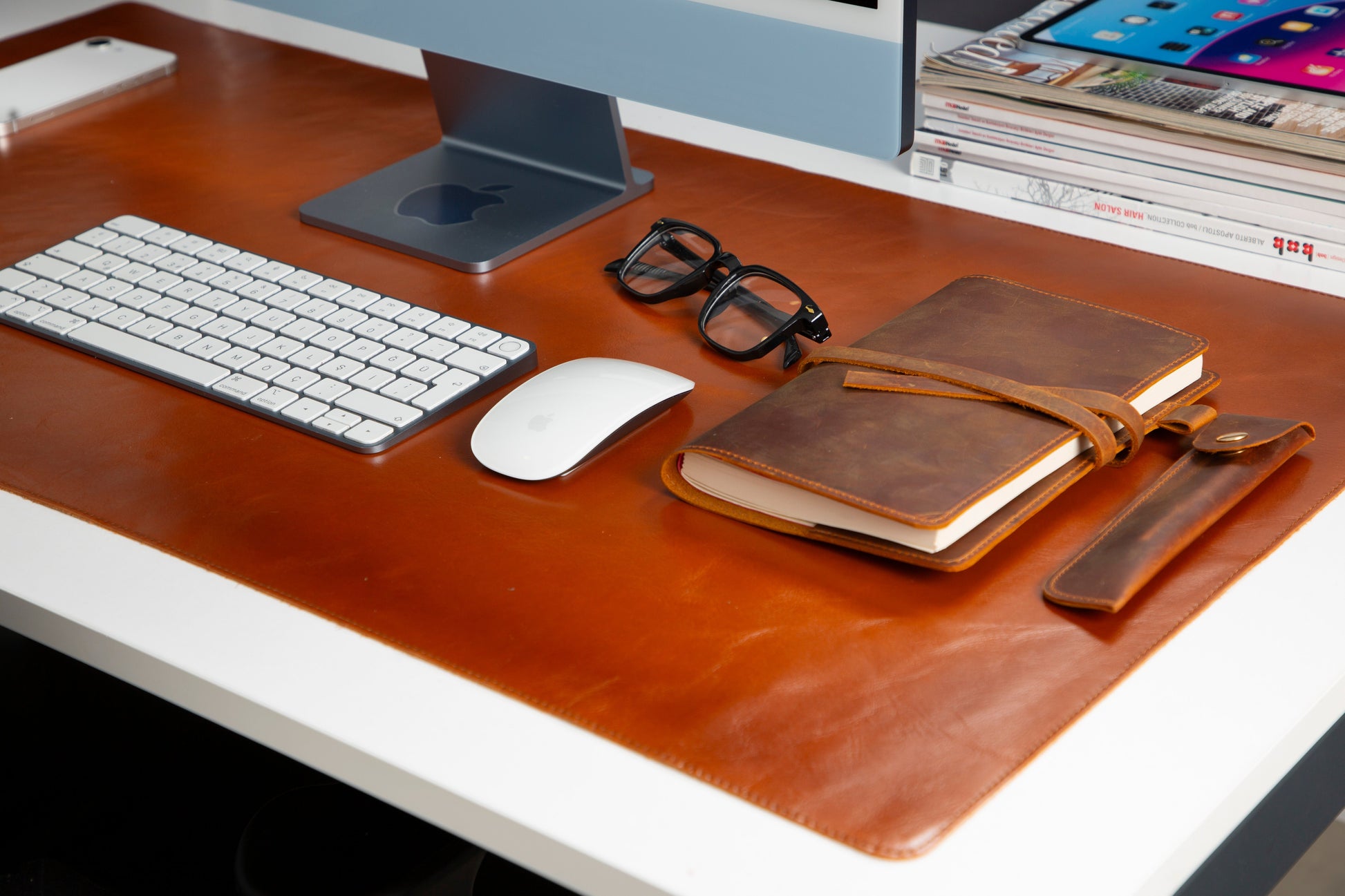 Natural Leather Desk Mat (91 cm x 48 cm) Mizuri Leather
