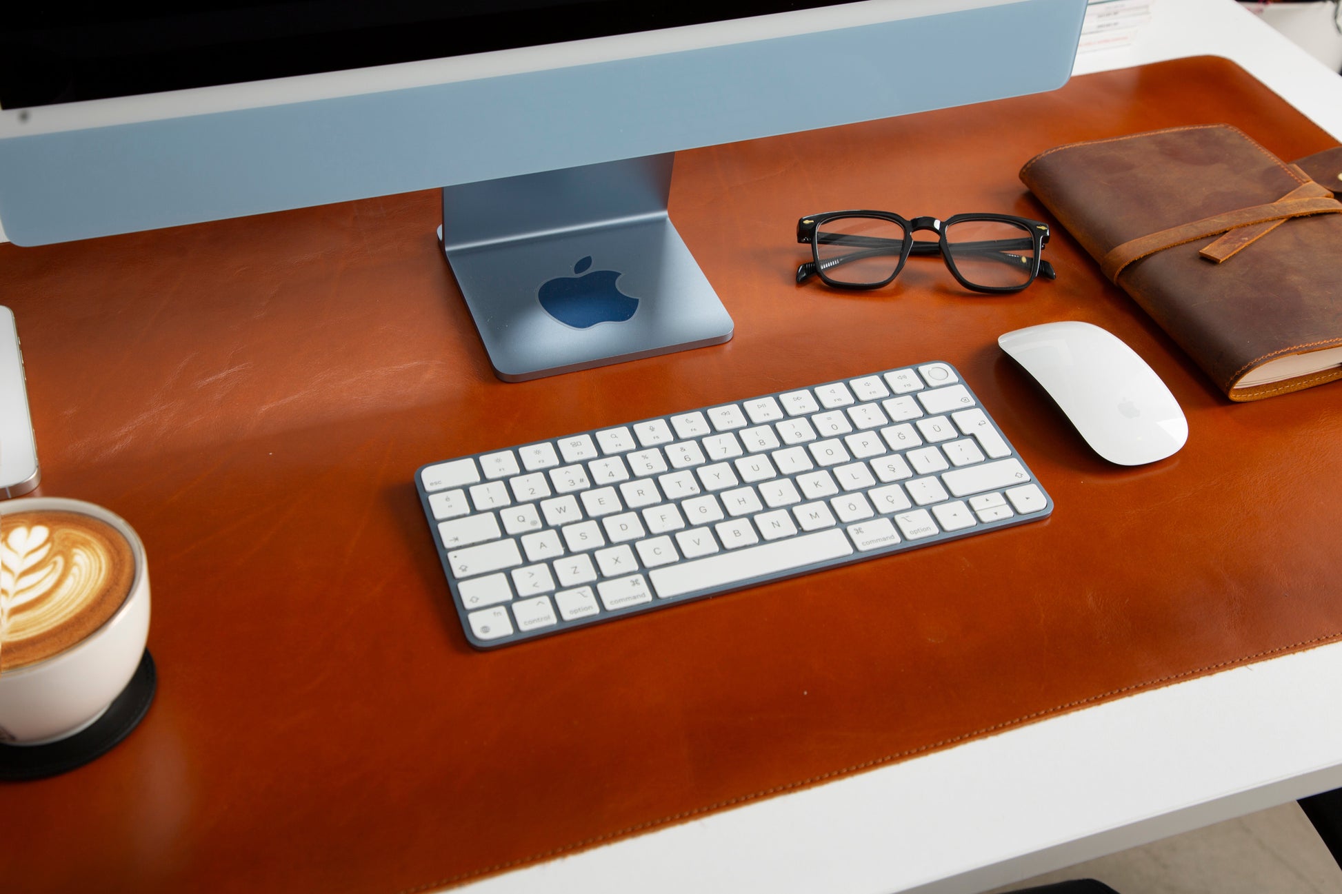 Natural Leather Desk Mat (37 cm x 80 cm) Mizuri Leather