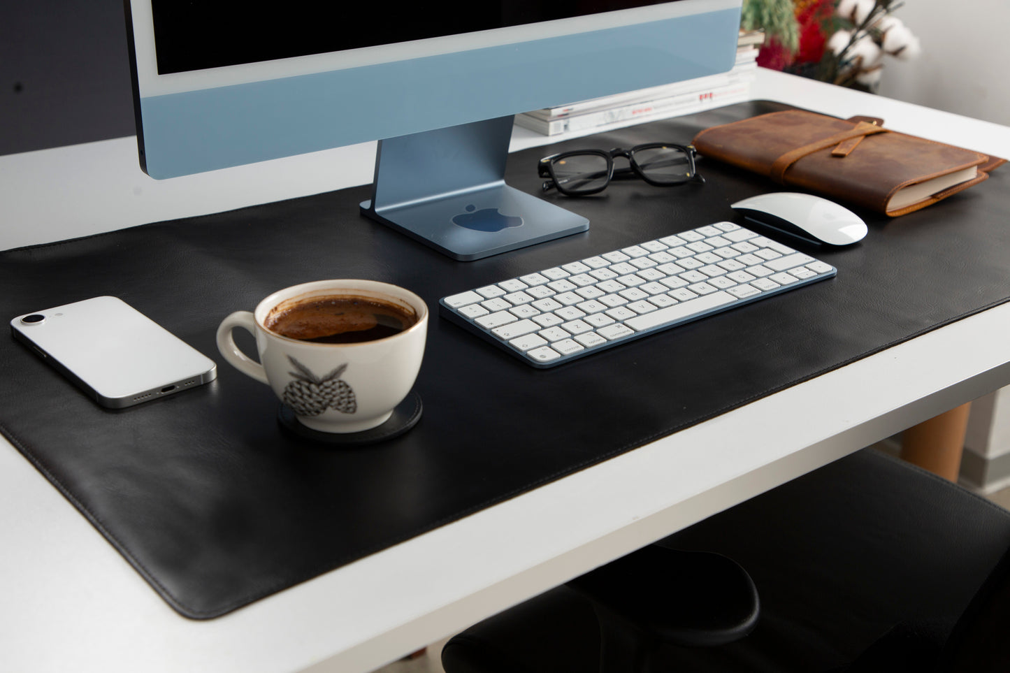Natural Leather Desk Mat (91 cm x 48 cm) Mizuri Leather