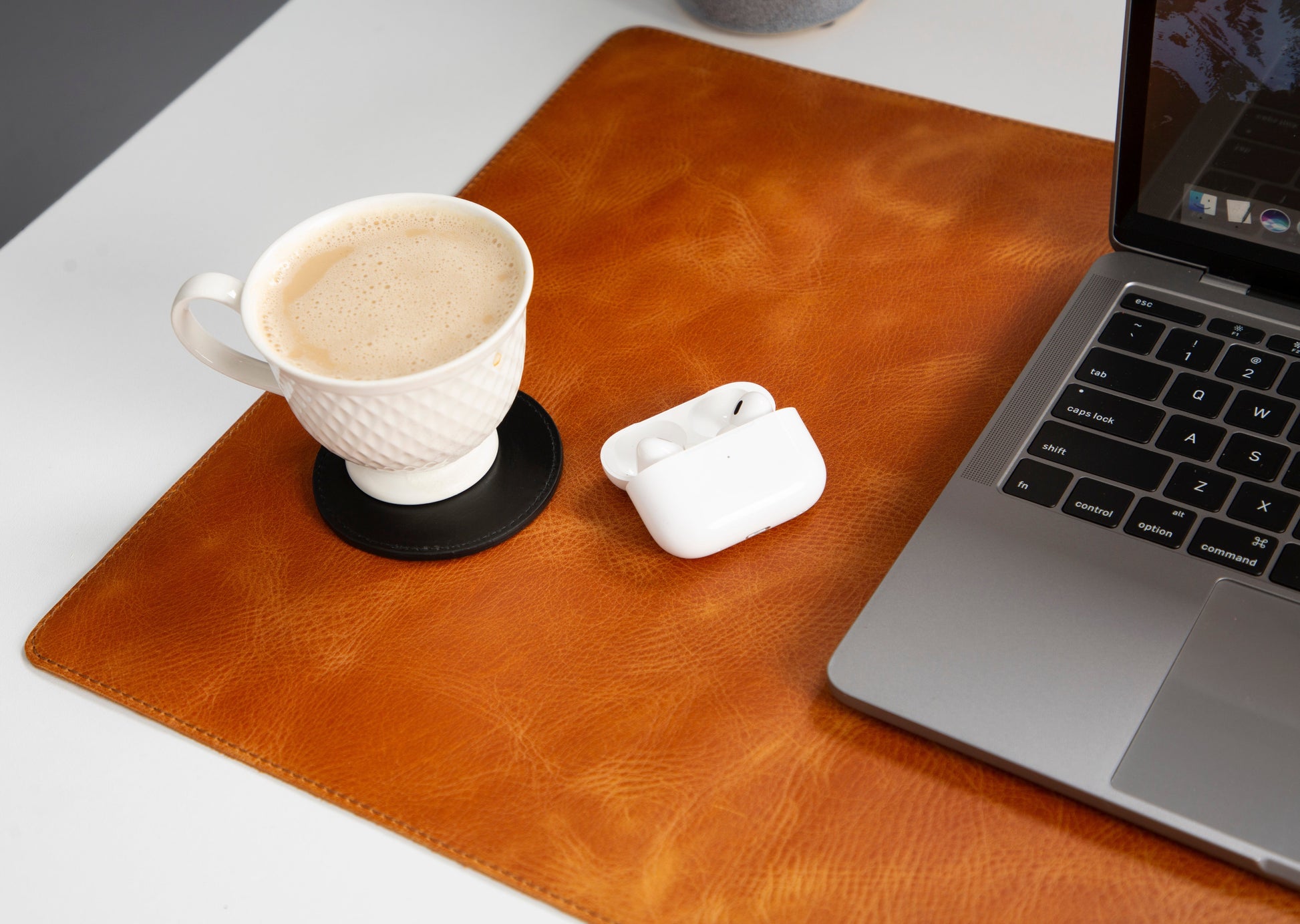 Natural Leather Desk Mat (37 cm x 80 cm) Mizuri Leather