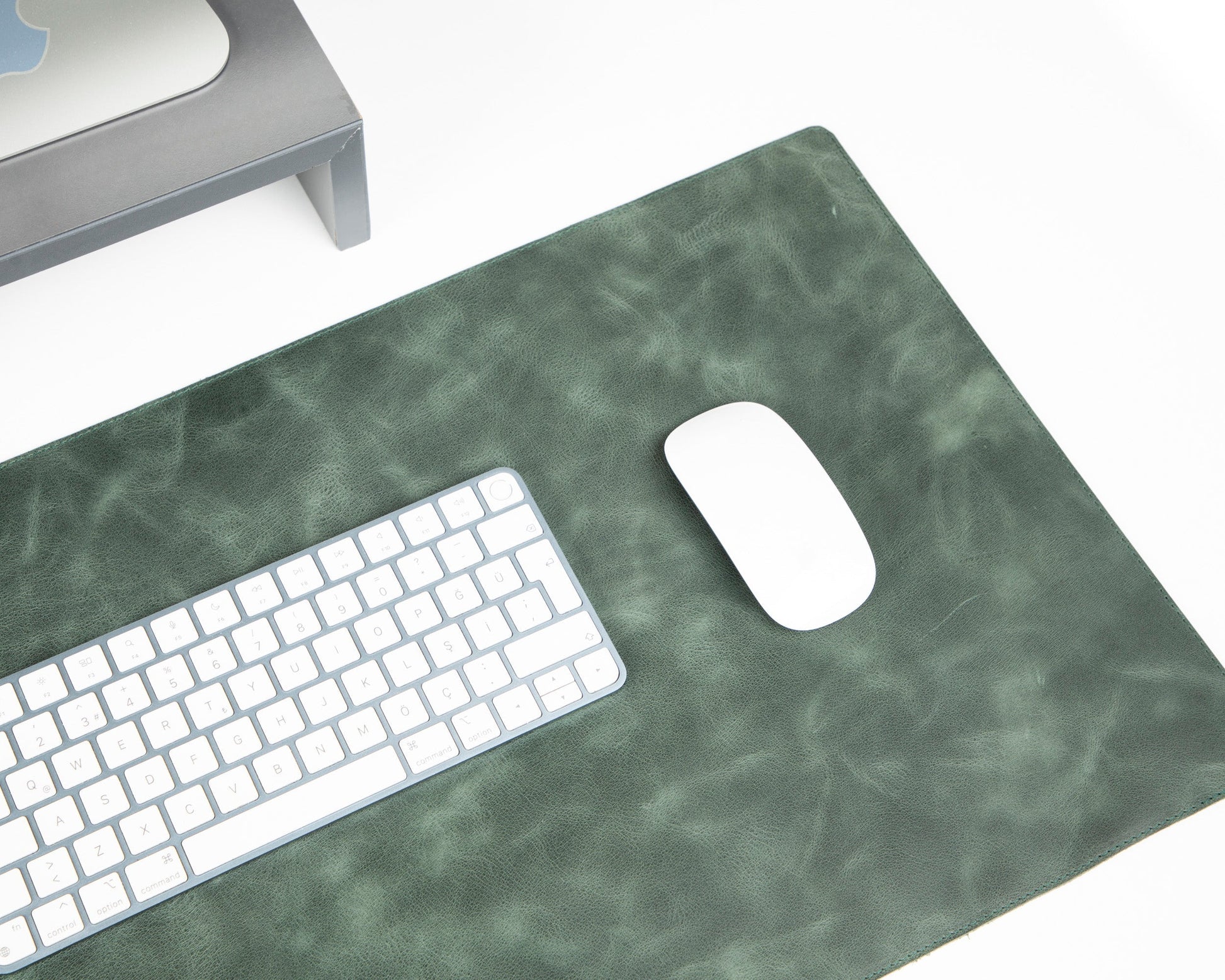 Natural Leather Desk Mat (91 cm x 48 cm) Mizuri Leather