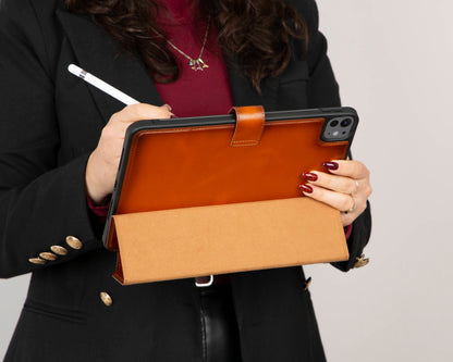 Trigon Leather iPad Pro 11" (2024) Case Mizuri Leather