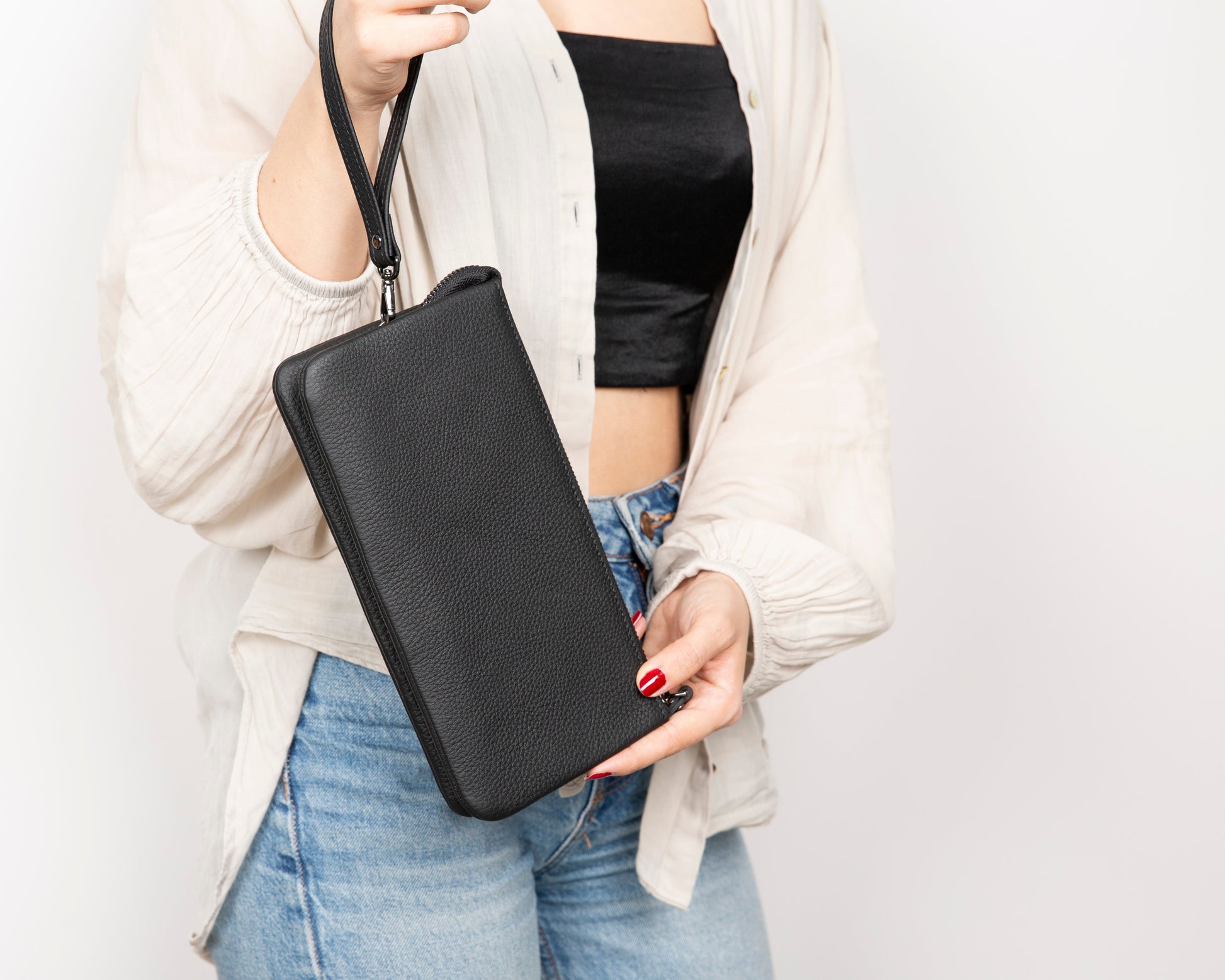 Majeste Leather Clutch Bag Mizuri Leather