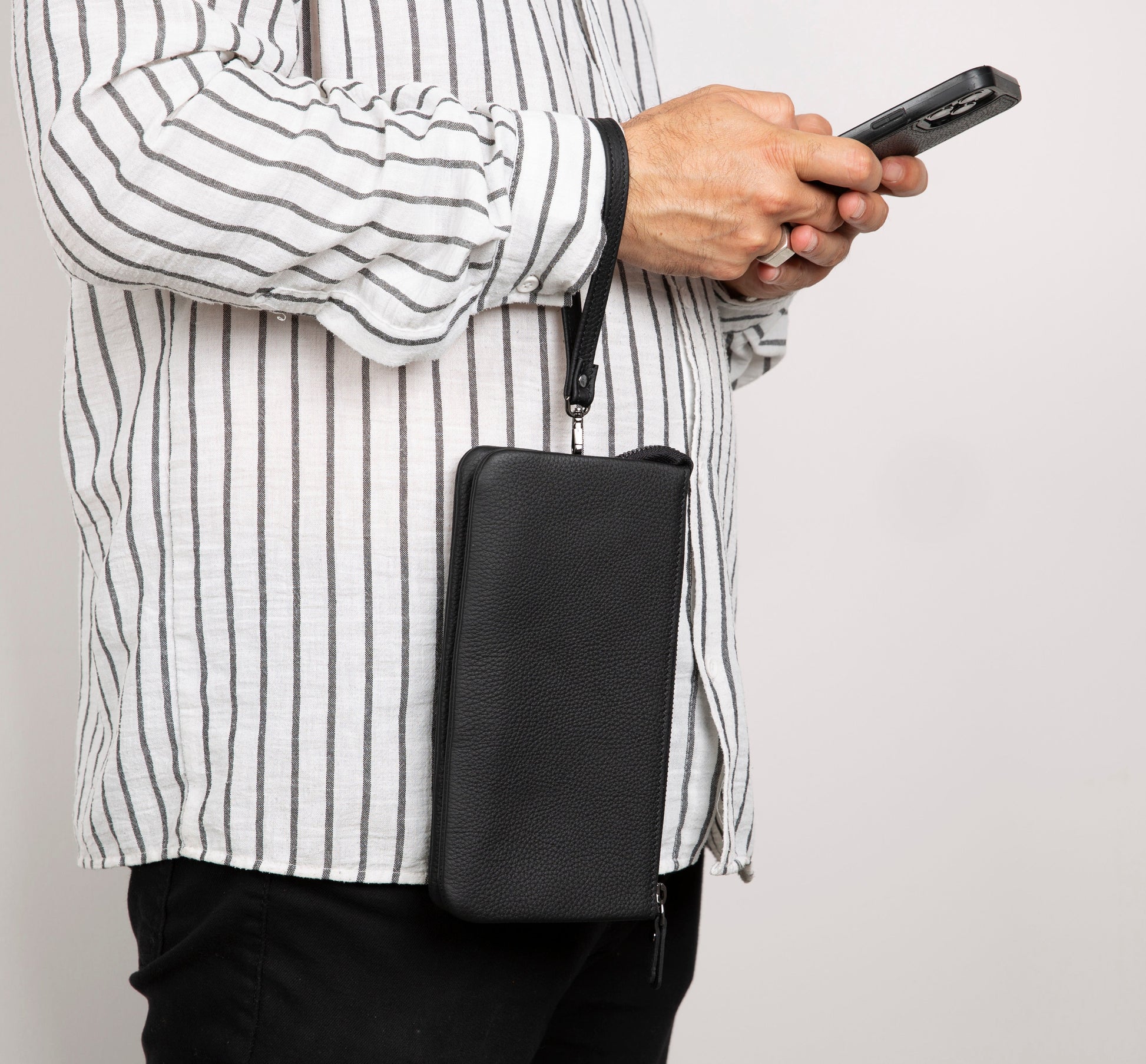 Majeste Leather Clutch Bag Mizuri Leather
