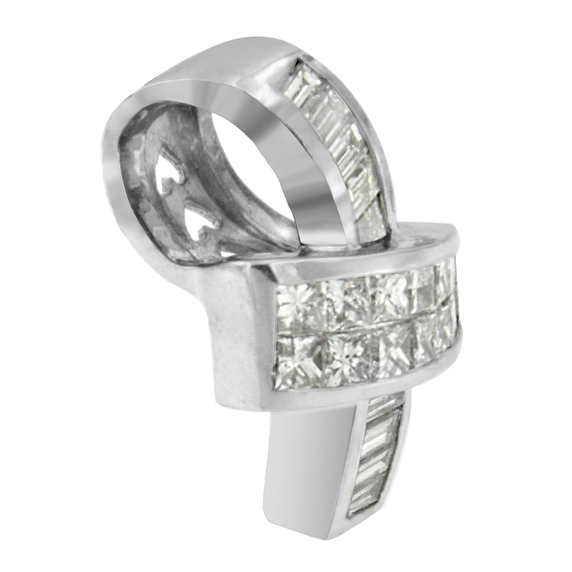 14K White Gold 2 cttw Princess and Baguette Cut Diamond Ribbon Pendant Necklace (H-I, SI-SI2) Bids.com