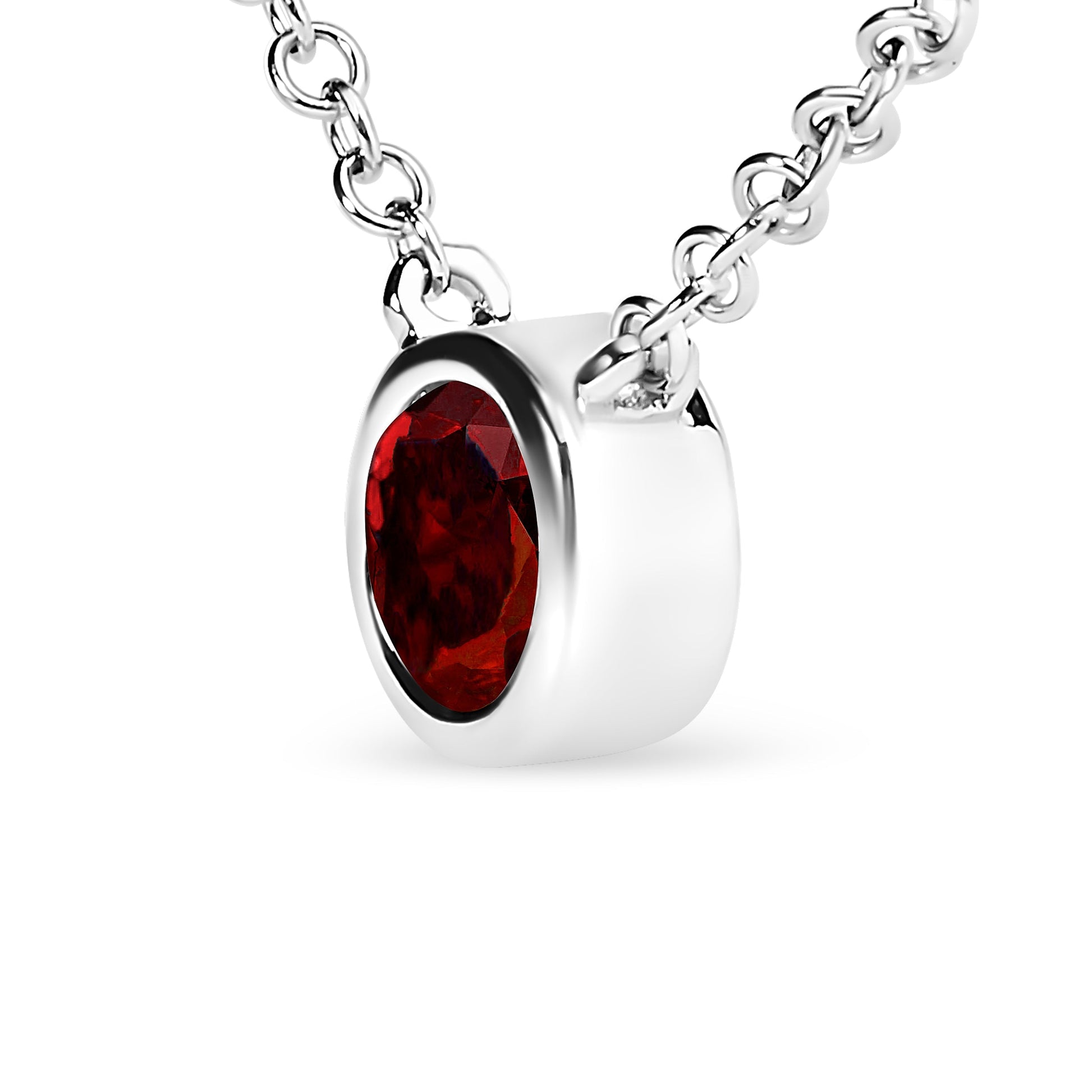 14K White Gold 1/2 Cttw Red Lab Grown Diamond Bezel-Set Solitaire 18" Pendant Necklace (Red Color, VS1-VS2 Clarity) Bids.com