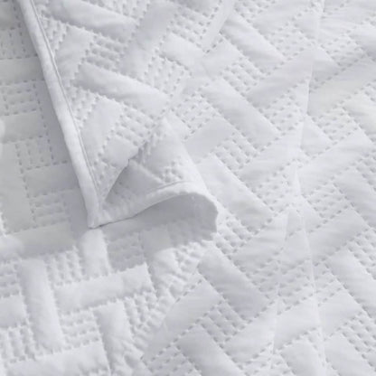 3-Piece: Dan River Basket Pinsonic Quilt Set DailySale
