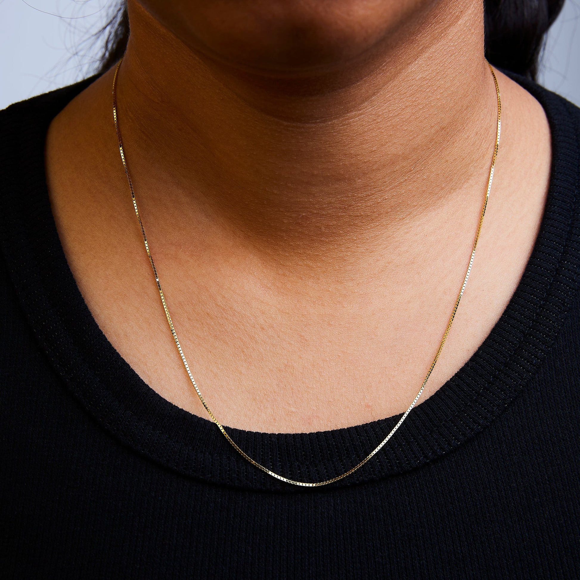 Solid 14K Yellow Gold 0.75mm Classic Box Chain Necklace. Unisex Chain - Size 16 Inches Bids.com