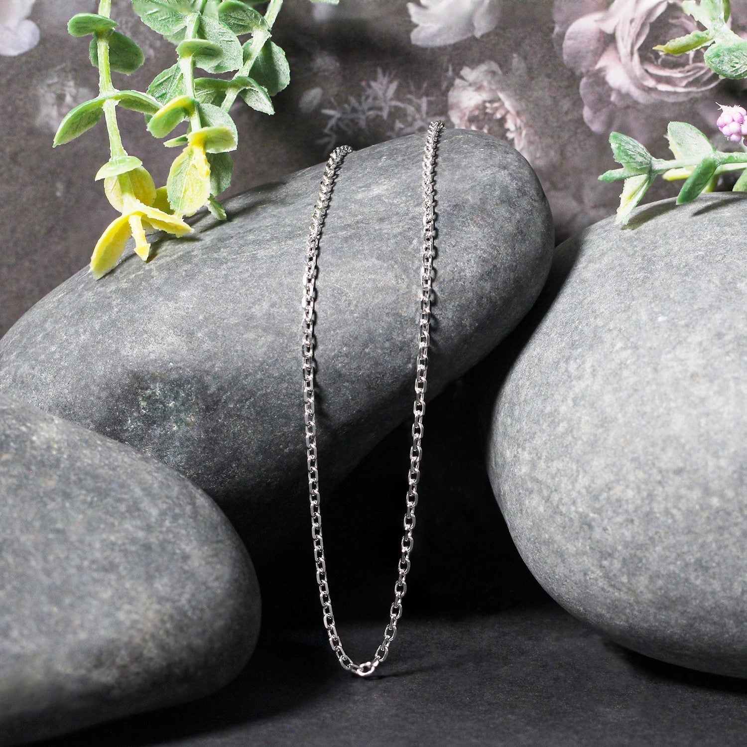 14k White Gold Diamond Cut Cable Link Chain 1.8mm Bids.com