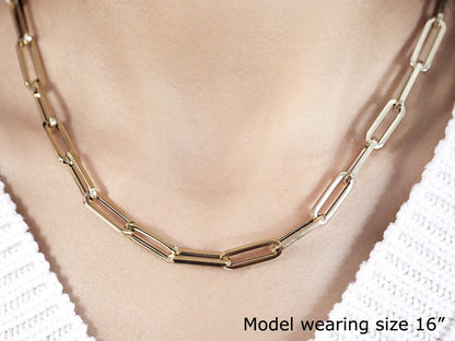 14K Yellow Gold Wide Paperclip Chain (6.1mm) Bids.com
