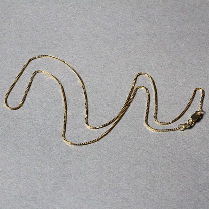 14k Yellow Gold Classic Box Chain 0.7mm Bids.com