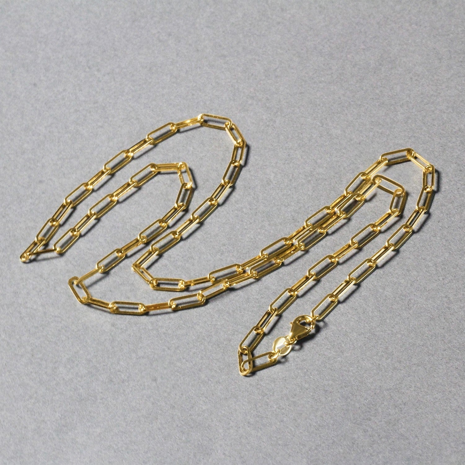 18K Yellow Gold Paperclip Chain (2.50 mm) Bids.com