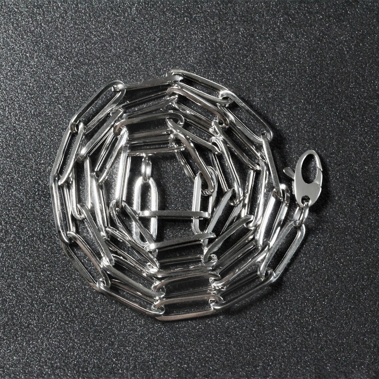 14k White Gold Bold Paperclip Chain (4.2 mm) Bids.com