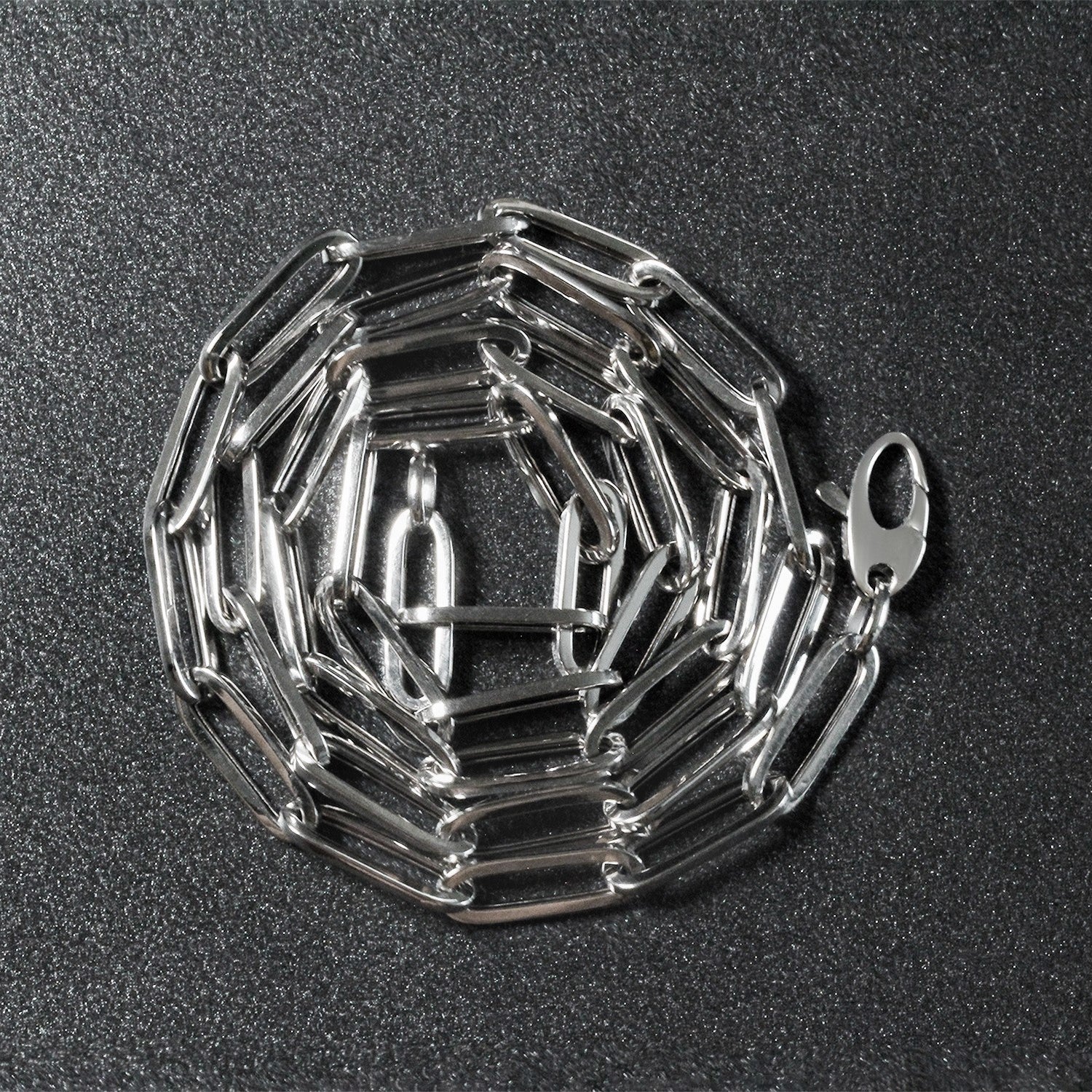 14k White Gold Bold Paperclip Chain (4.2 mm) Bids.com