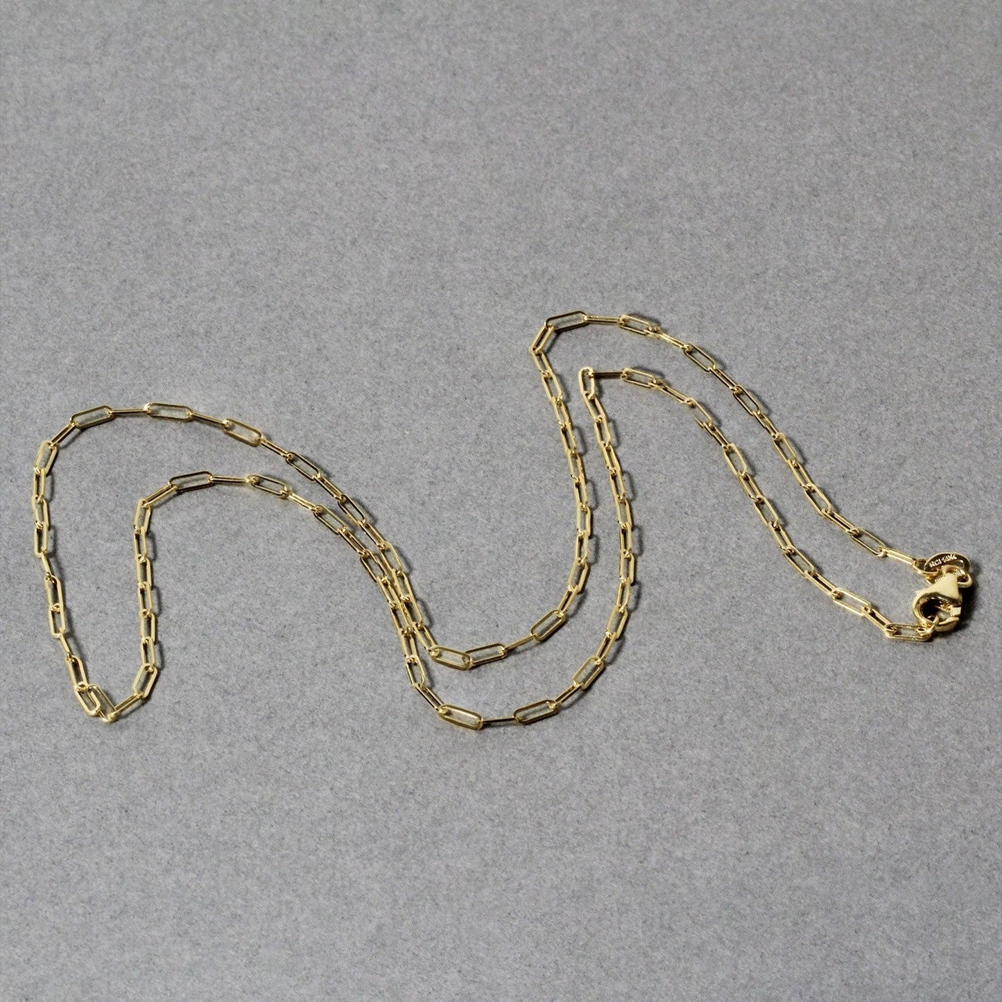 14K Yellow Gold Fine Paperclip Chain (1.5mm) Bids.com
