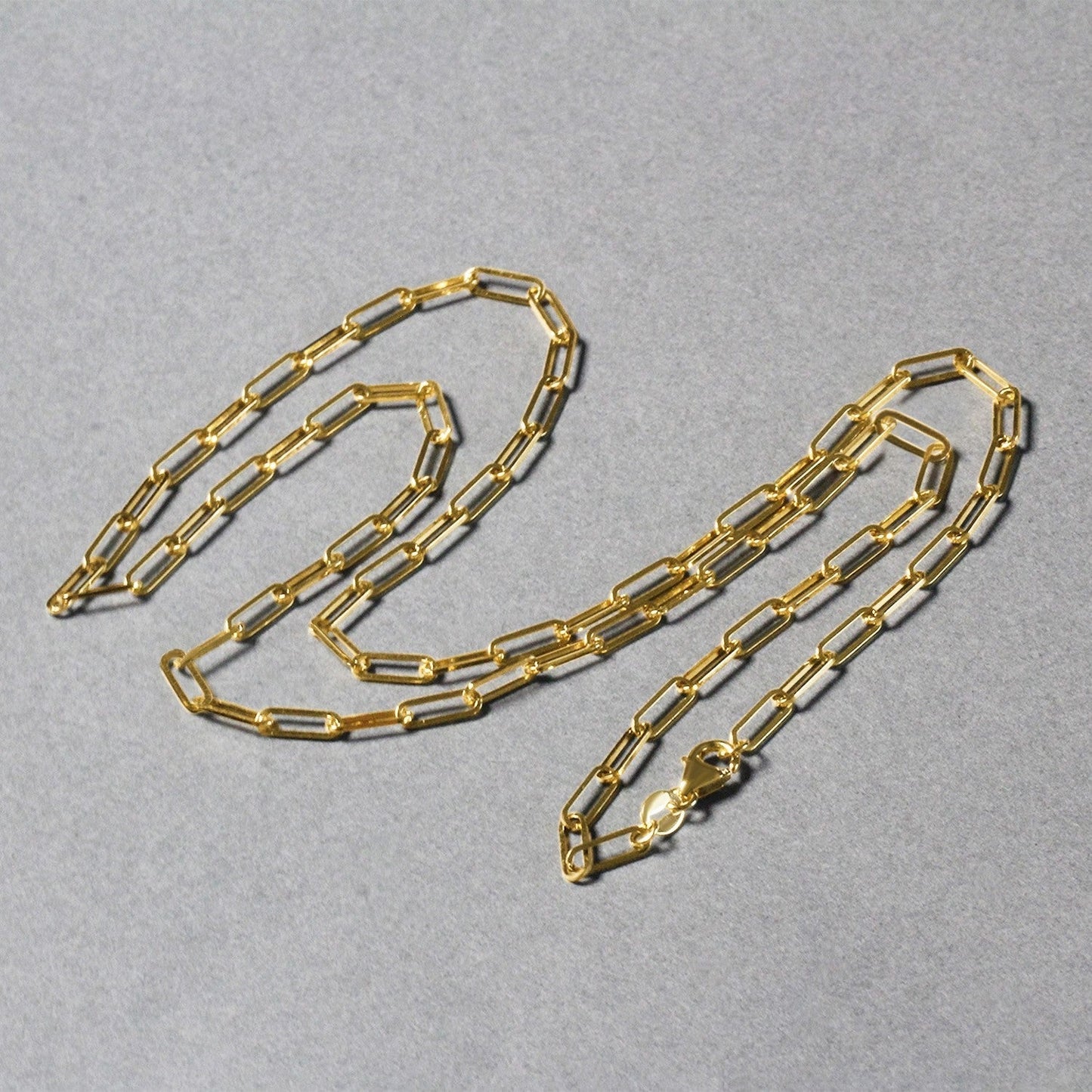 14K Yellow Gold Paperclip Chain (2.5mm) Bids.com