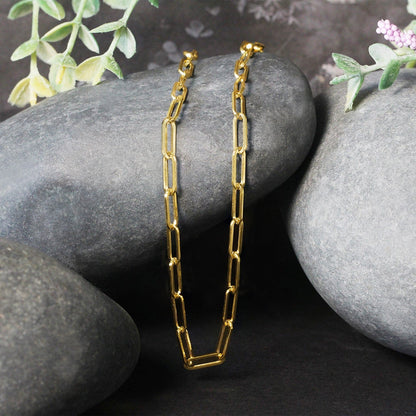 14K Yellow Gold Wide Paperclip Chain (3.3mm) Bids.com