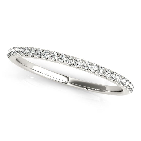 14k White Gold Round Diamond Pave Set Wedding Band (1/8 cttw) Bids.com