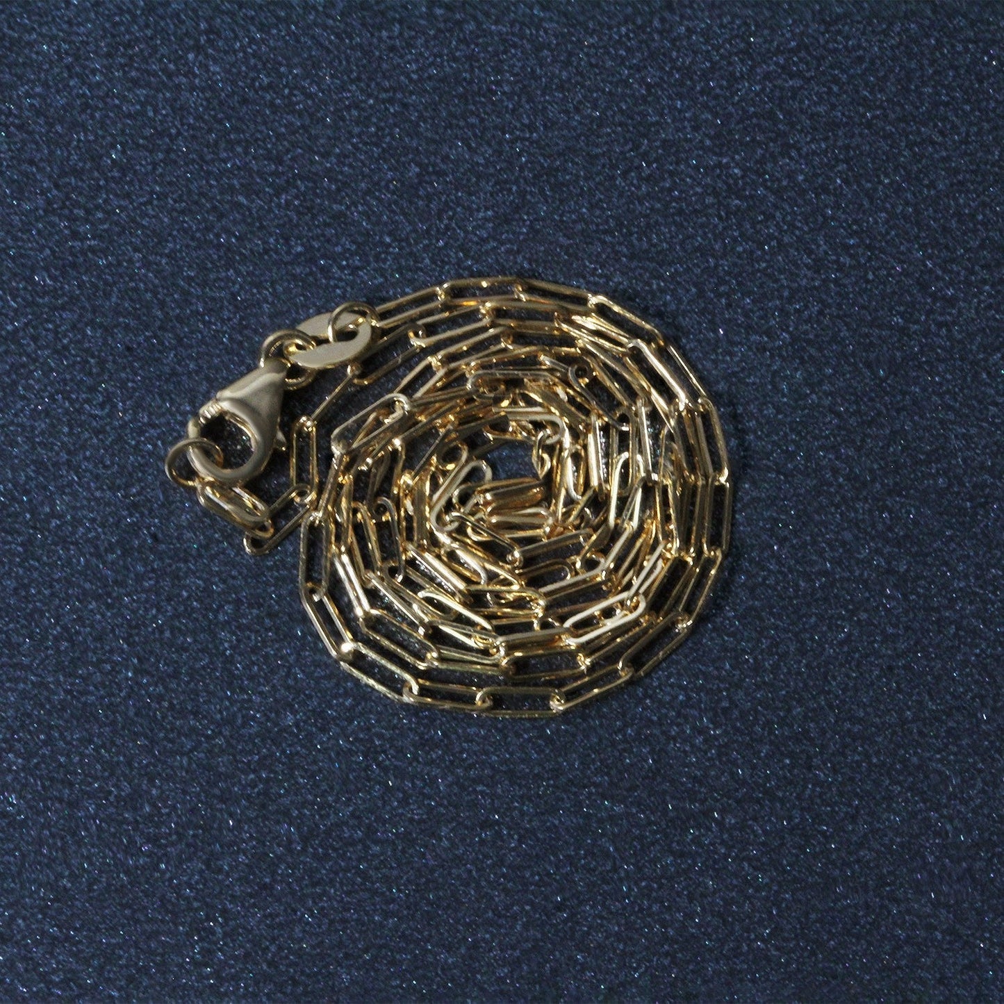18K Yellow Gold Fine Paperclip Chain (1.50 mm) Bids.com