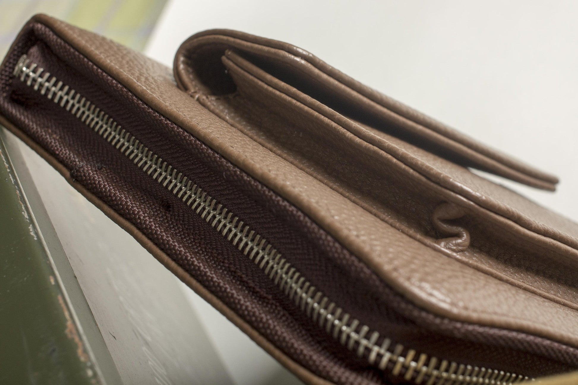 Travel Folio Hemel