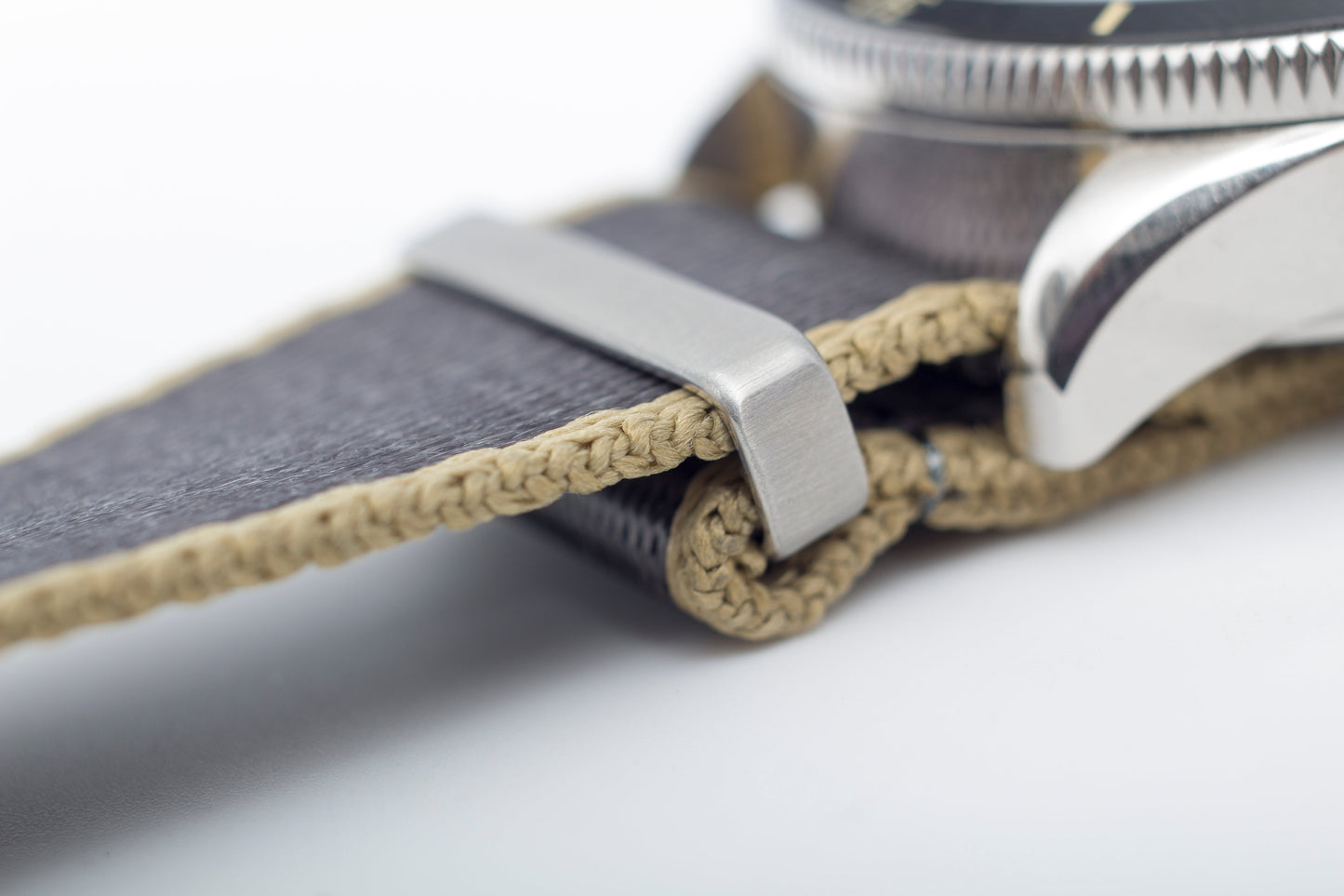 The Air League Altitude Strap Hemel