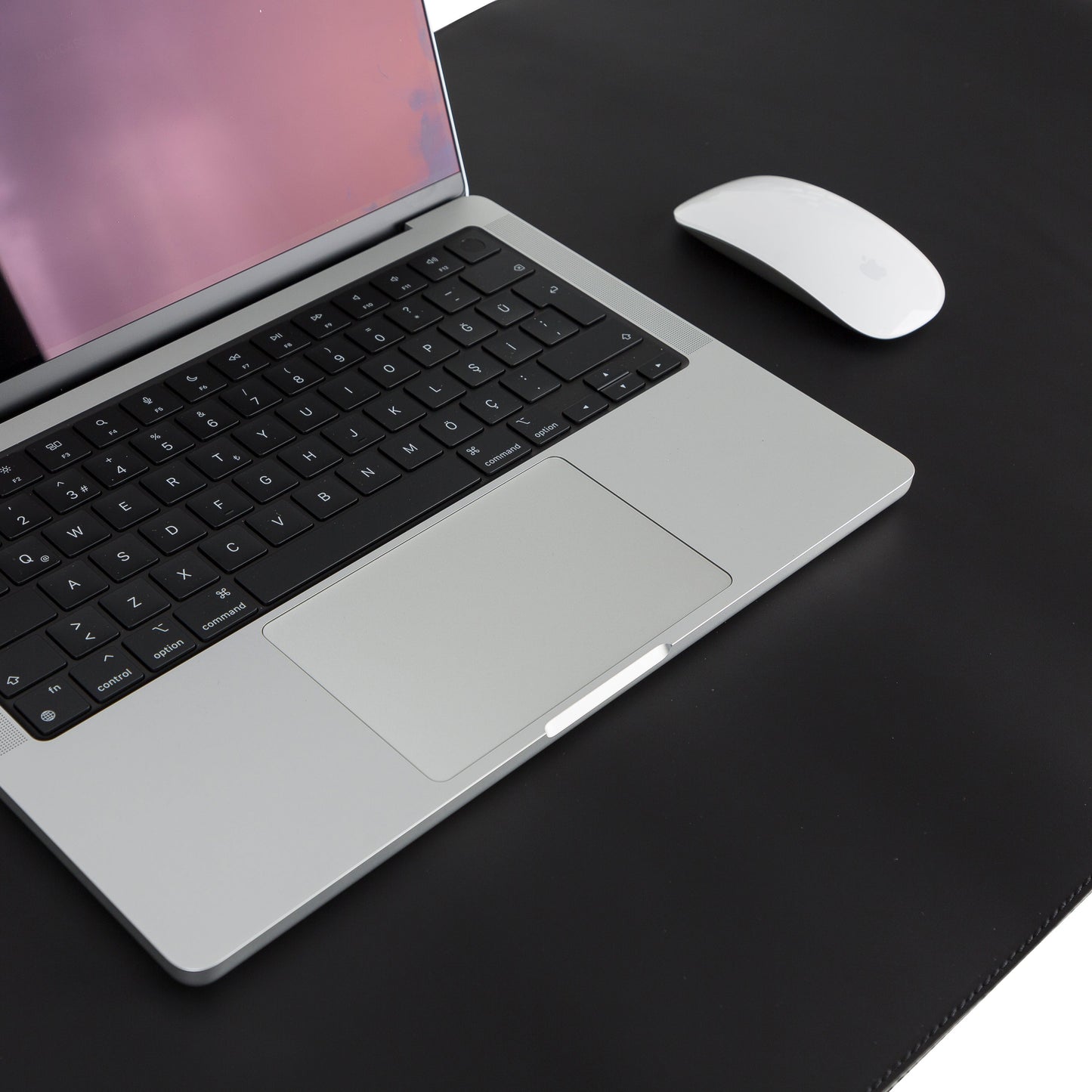 Natural Leather Desk Mat (37 cm x 80 cm) Mizuri Leather