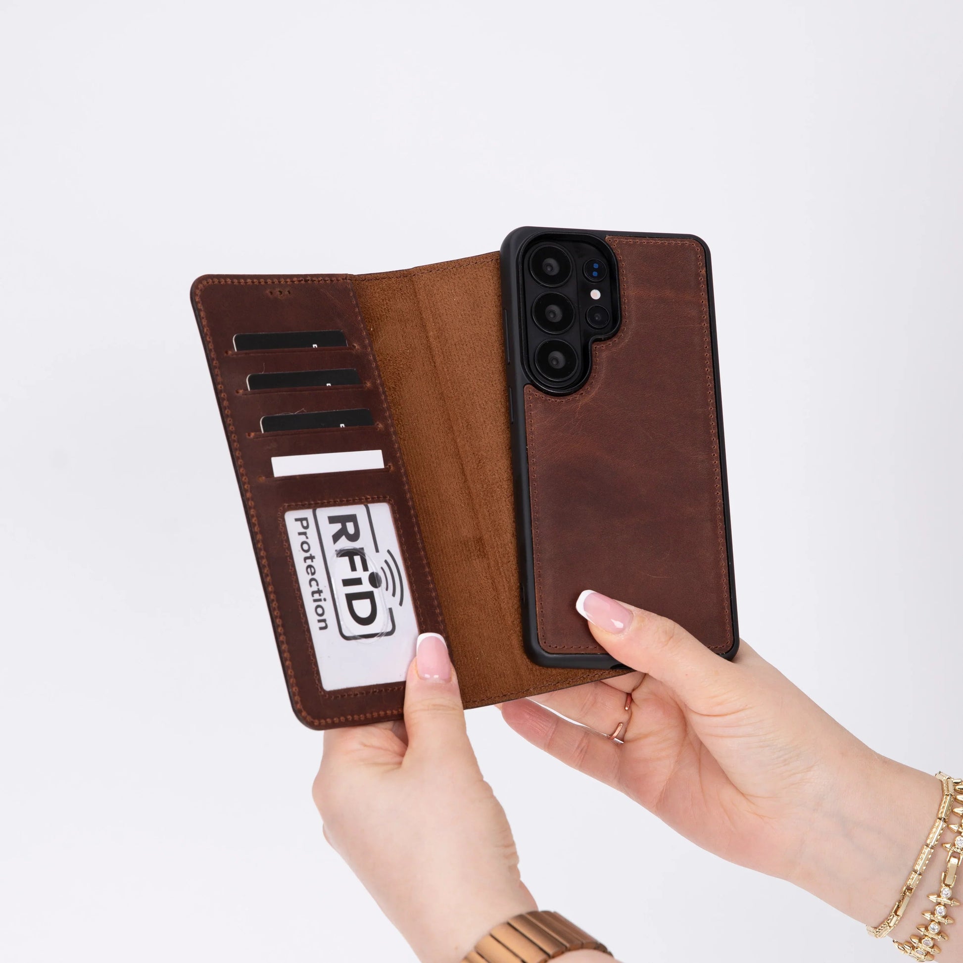 Magic Samsung Galaxy S26 Ultra Detachable Leather Wallet Case – Genuine Leather Phone Case for Everyday Carry | Minimal & Handcrafted Mizuri Leather