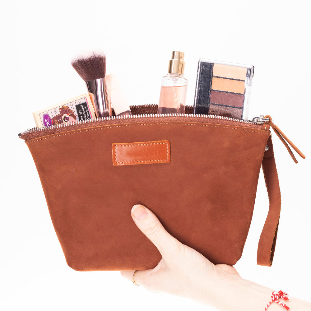 Luna Leather Makeup Bag – Genuine Leather Toiletry & Dopp Kit for Men & Women for Travel Elegance | Minimal & Handcrafted Mizuri Leather