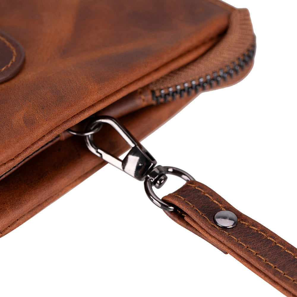 Majeste Leather Clutch Bag Mizuri Leather