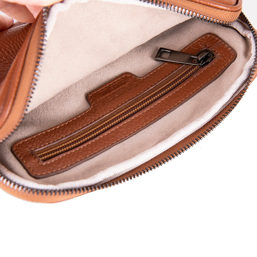 Noma Leather Clutch Bag Mizuri Leather