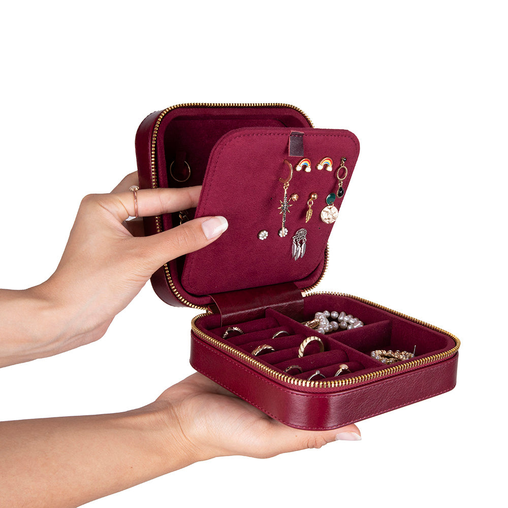 Amanda Leather Jewelry Box, Large Mizuri Leather